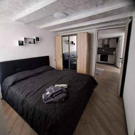 Casa Jasmina Appartement Mezzano Buitenkant foto