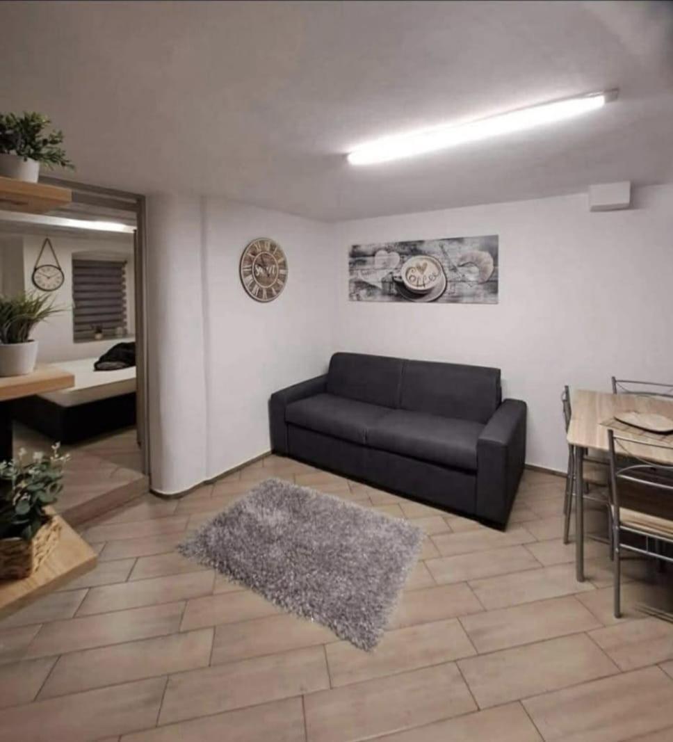 Casa Jasmina Appartement Mezzano Buitenkant foto